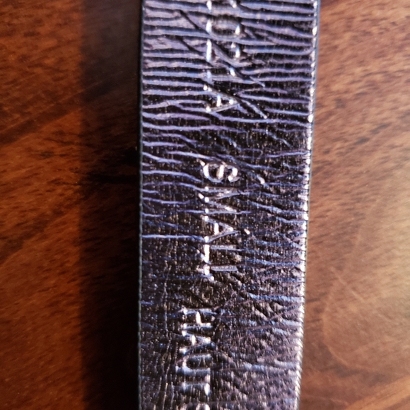 Nine West size small elegant belt - Picture 4 of 4